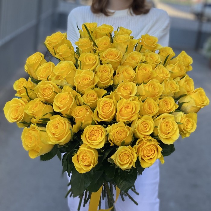 51 желтая роза Хай Еллоу